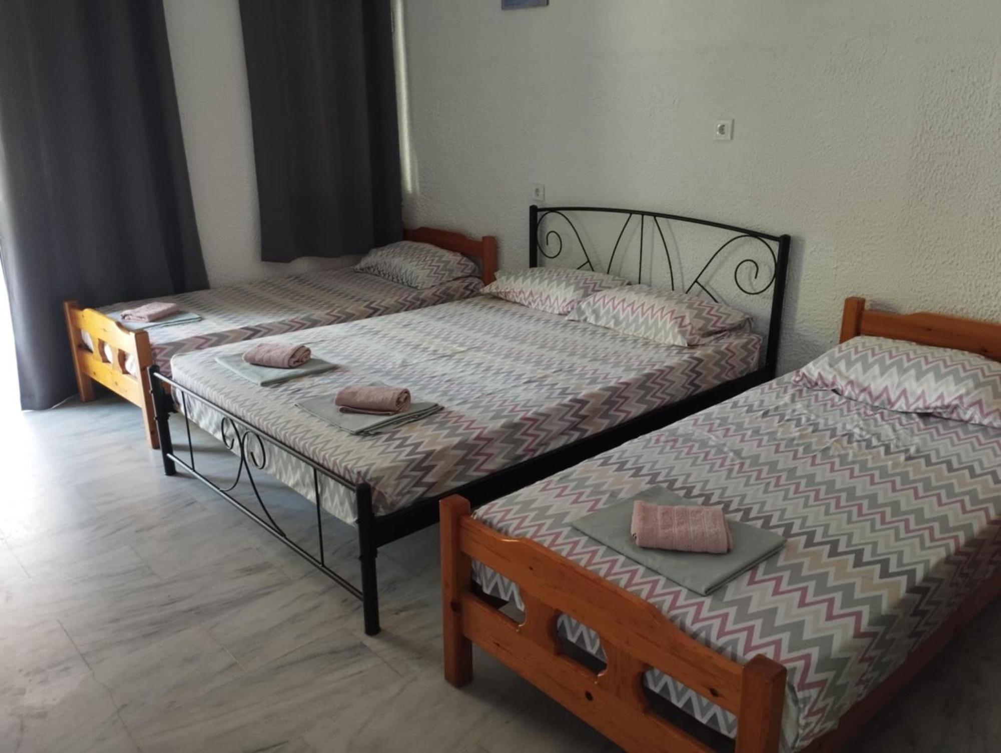 Camping Mitikas And Bungalows Plaka Litóchoro Habitación foto